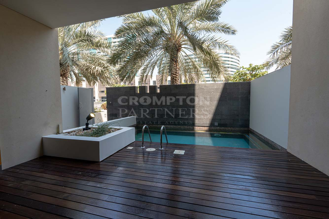 Canal View 4BR | Tenanted | C Type l On Mainland - Photo 2