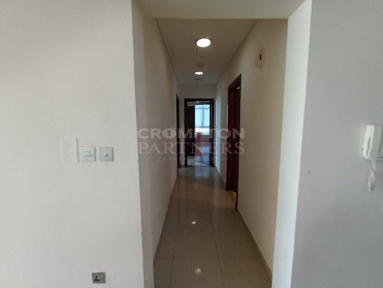 Spacious 2BR | Mangrove view | Modified Maid room - Photo 4