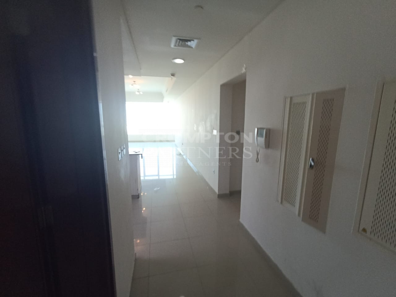 Spacious 2BR | Mangrove view | Modified Maid room - Photo 5