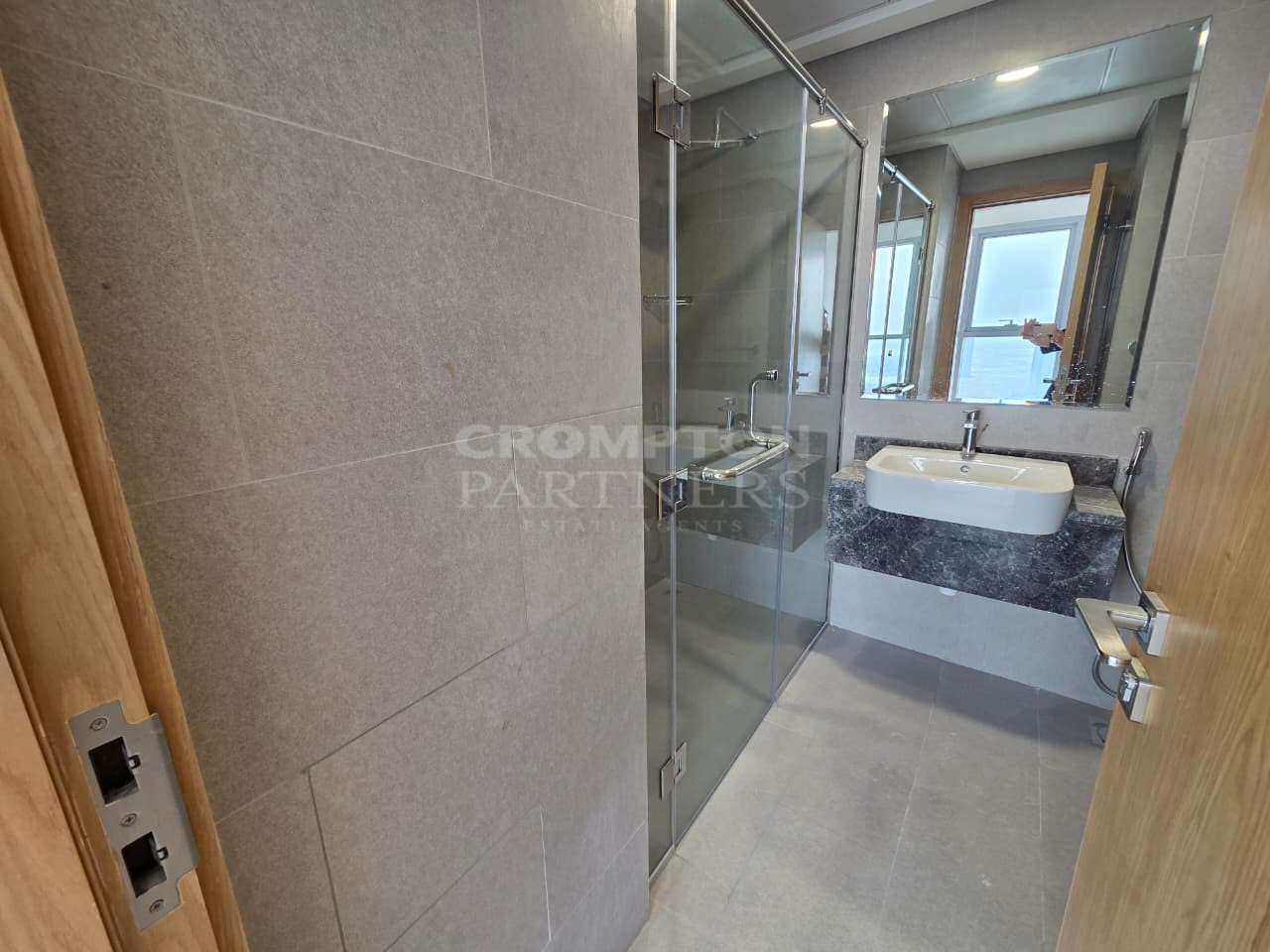 Brand New | Best Amenities | Vacant Now - Photo 3