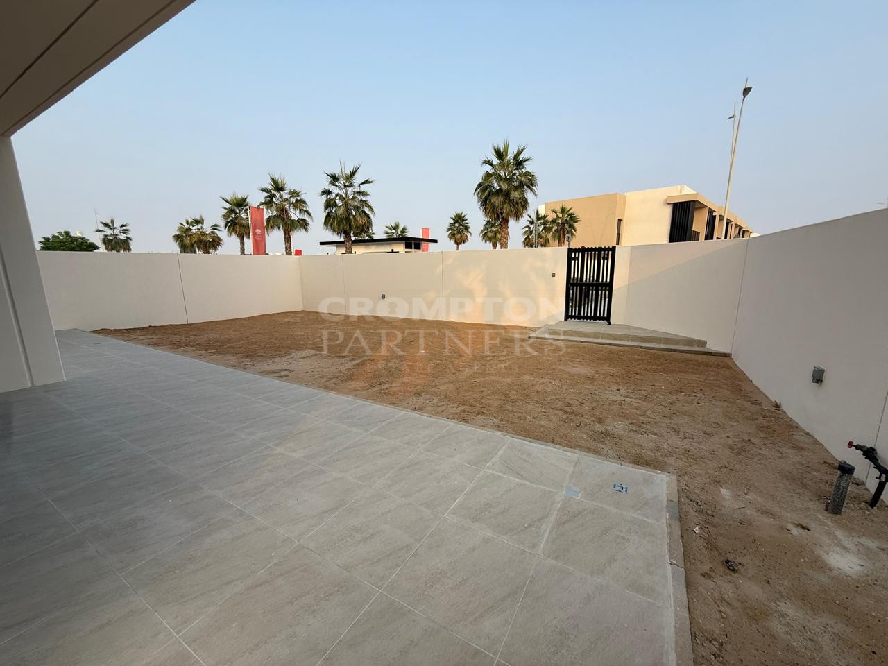 Actual Photos |Brand New |Single Row |Corner Unit - Photo 3