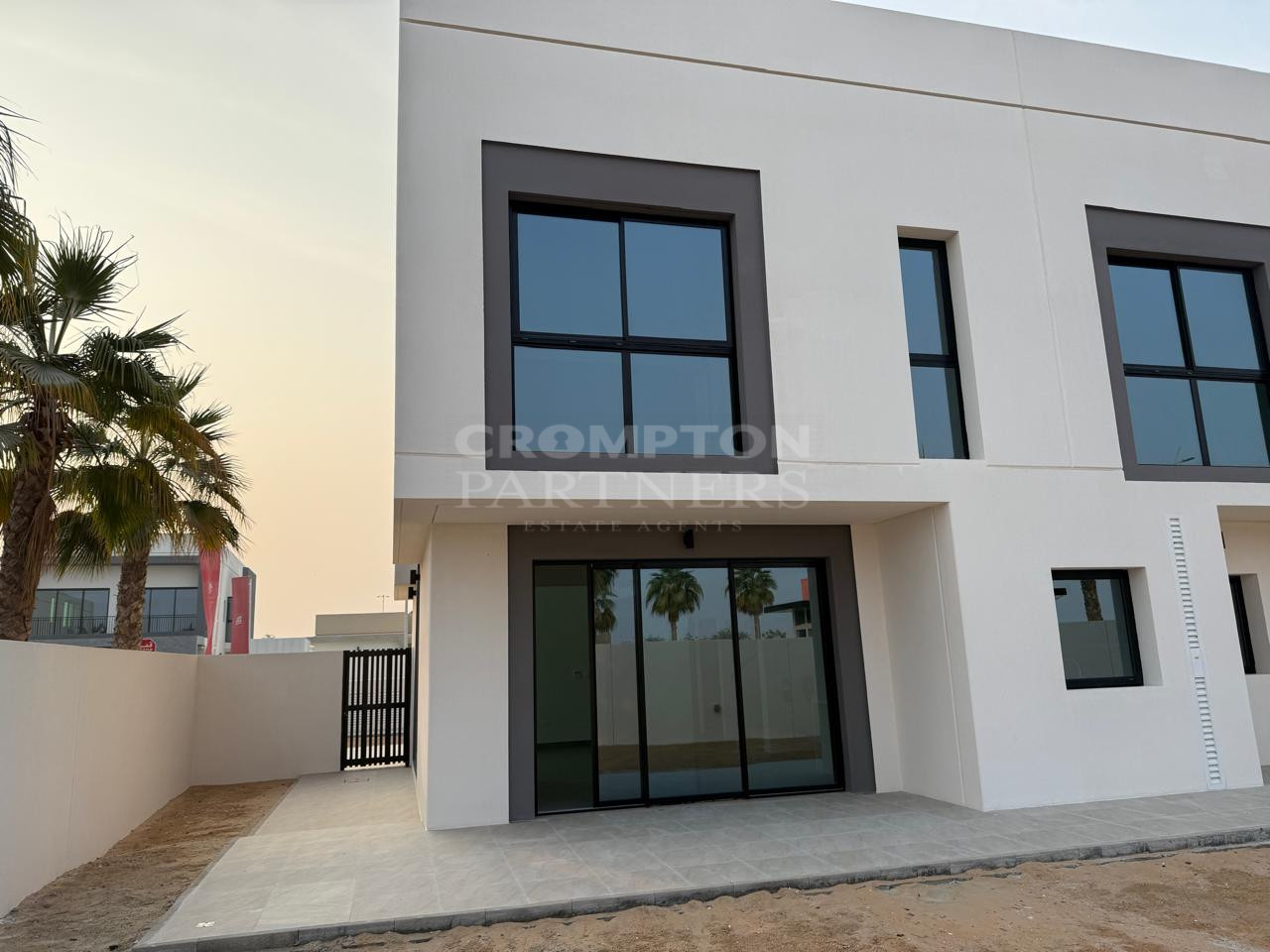 Actual Photos |Brand New |Single Row |Corner Unit - Photo 4