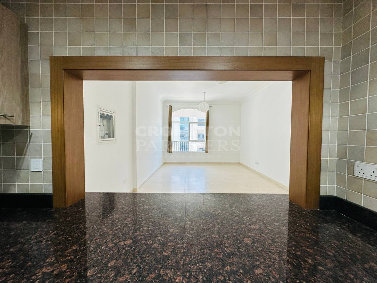 Best Amenities | Stylish 1BR Apt | Prime Location - Photo 4