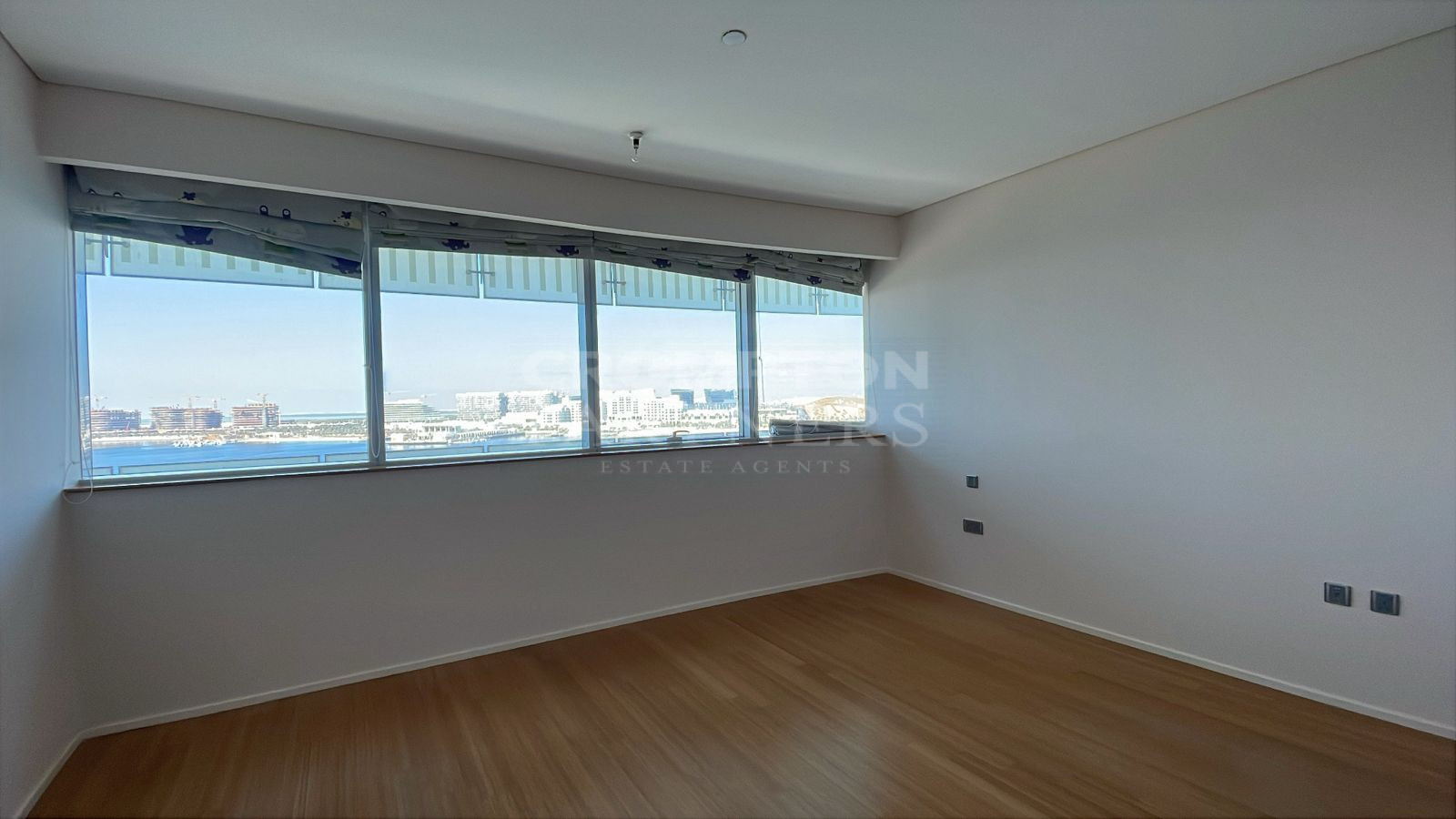 Full Sea View | Spacious | Beach Access - Photo 4