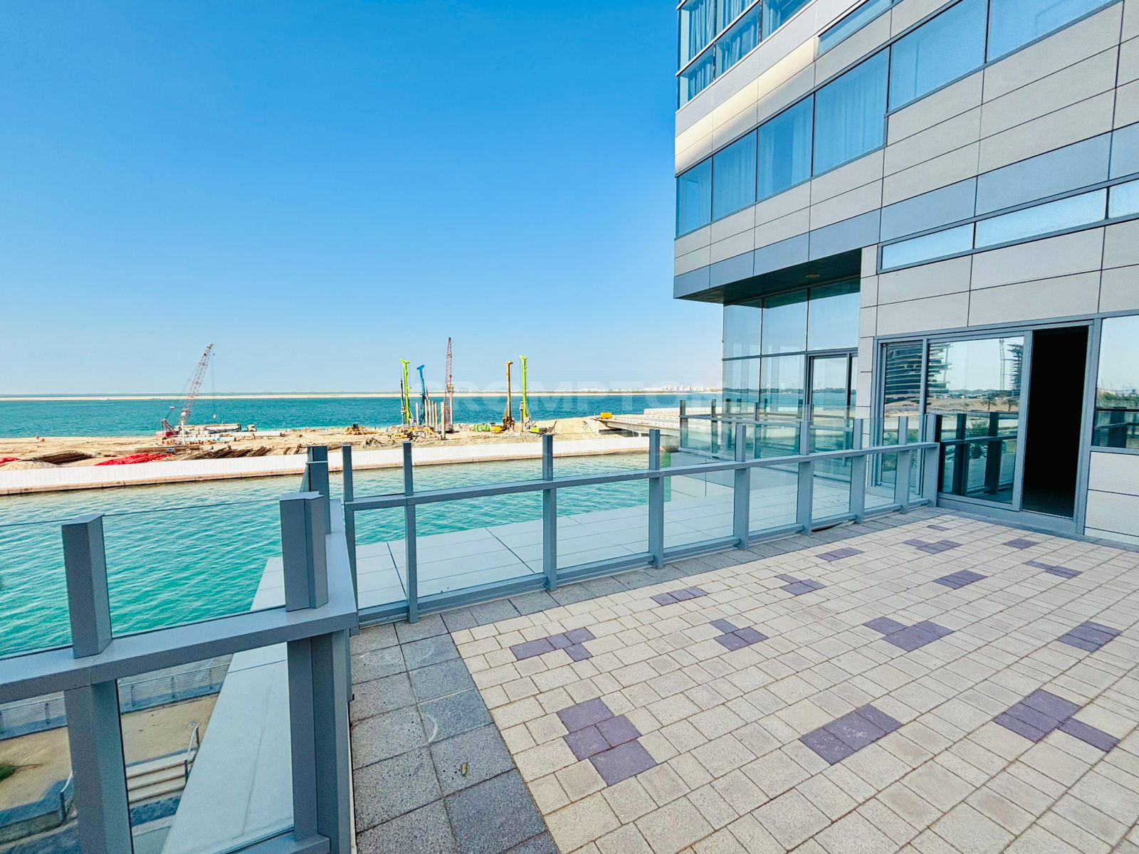 Building D | Huge Terrace | Spacious | Vacant - Photo 4