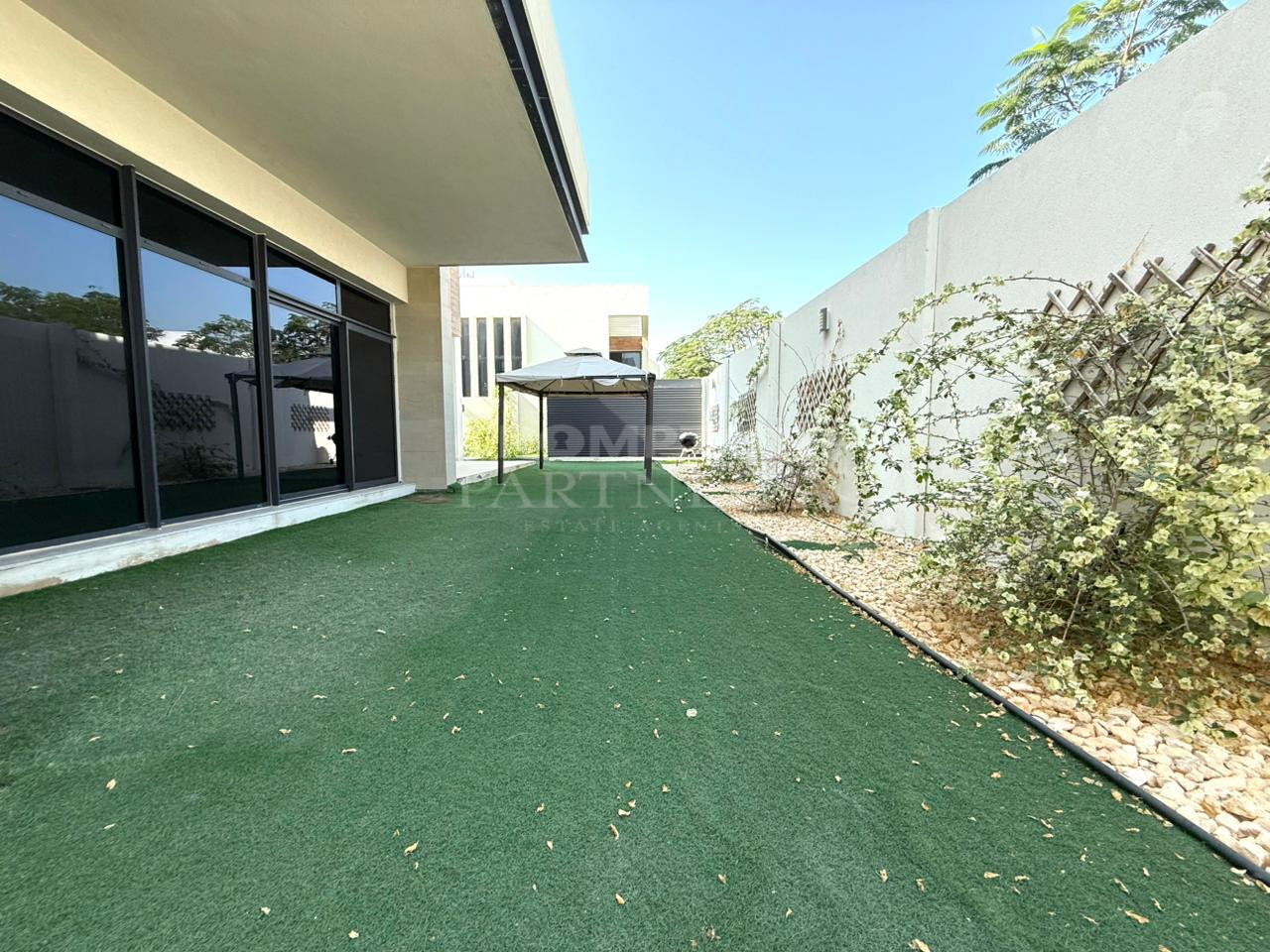 Vacant Now | Landscape Garden | Actual Photos - Photo 2