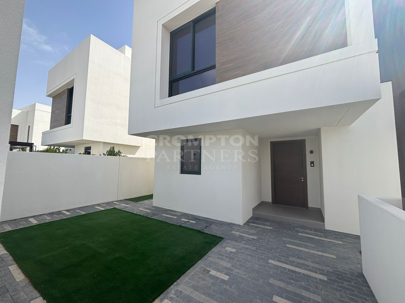 Exceptional | Stand Alone Villa | Single Row - Photo 4