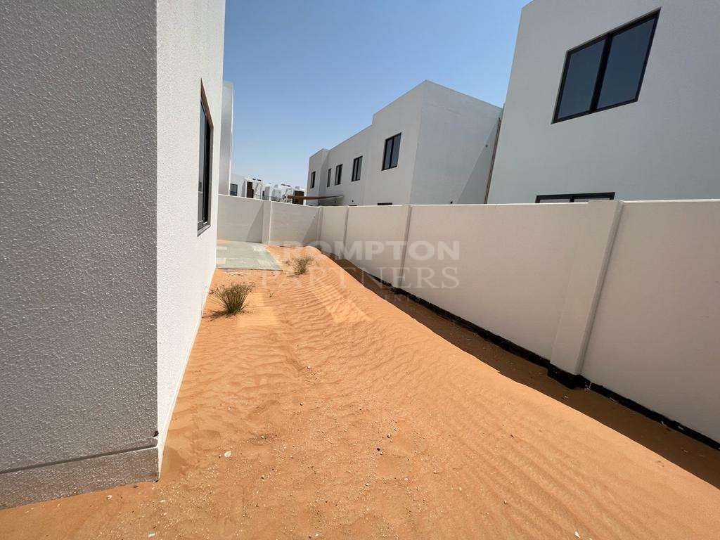 Ghadeer Phase 2 | Ground Floor | Huge Garden - Photo 4