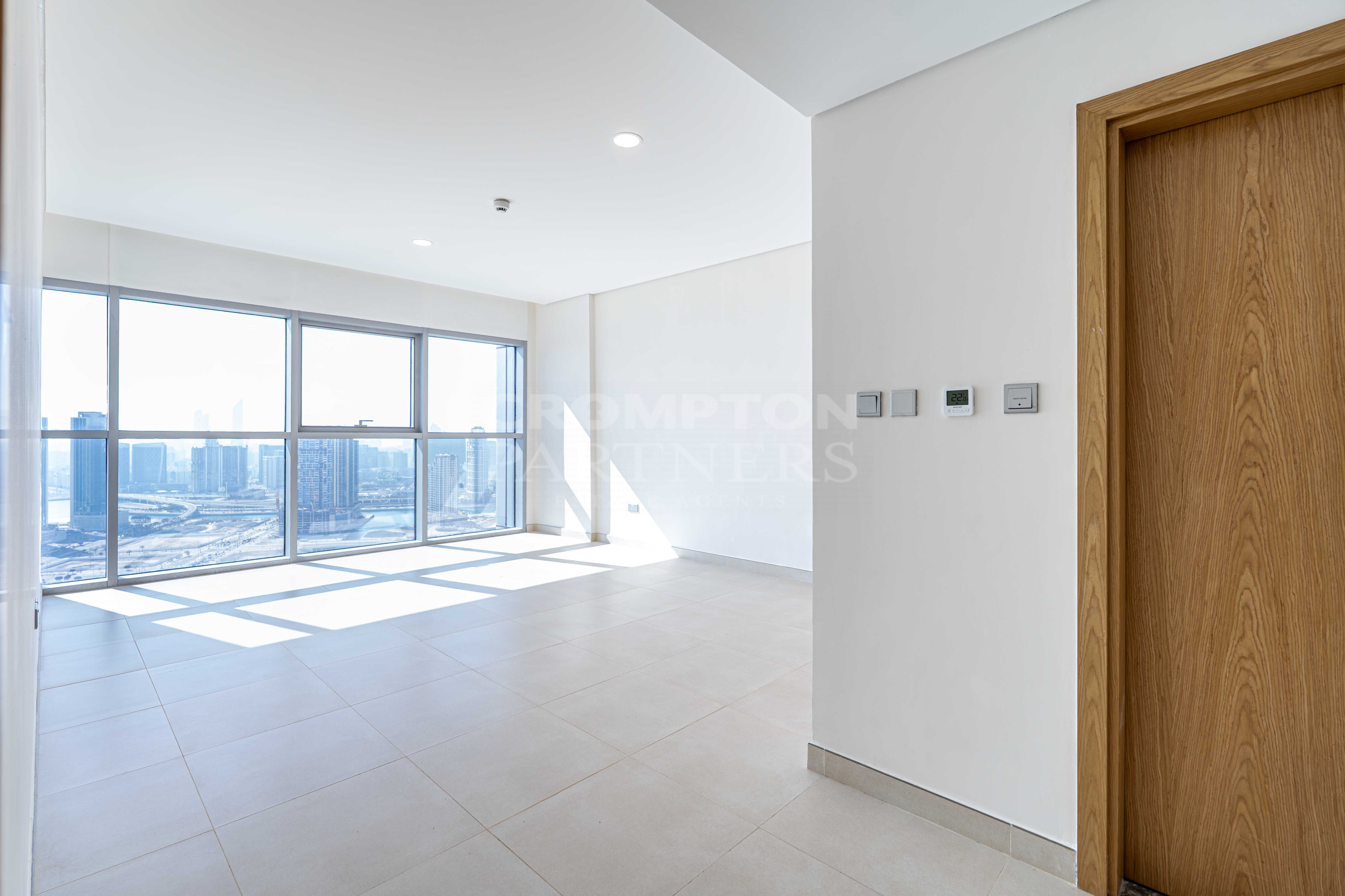 Hottest Deal | Full Sea View | Vacant Unit - Photo 3
