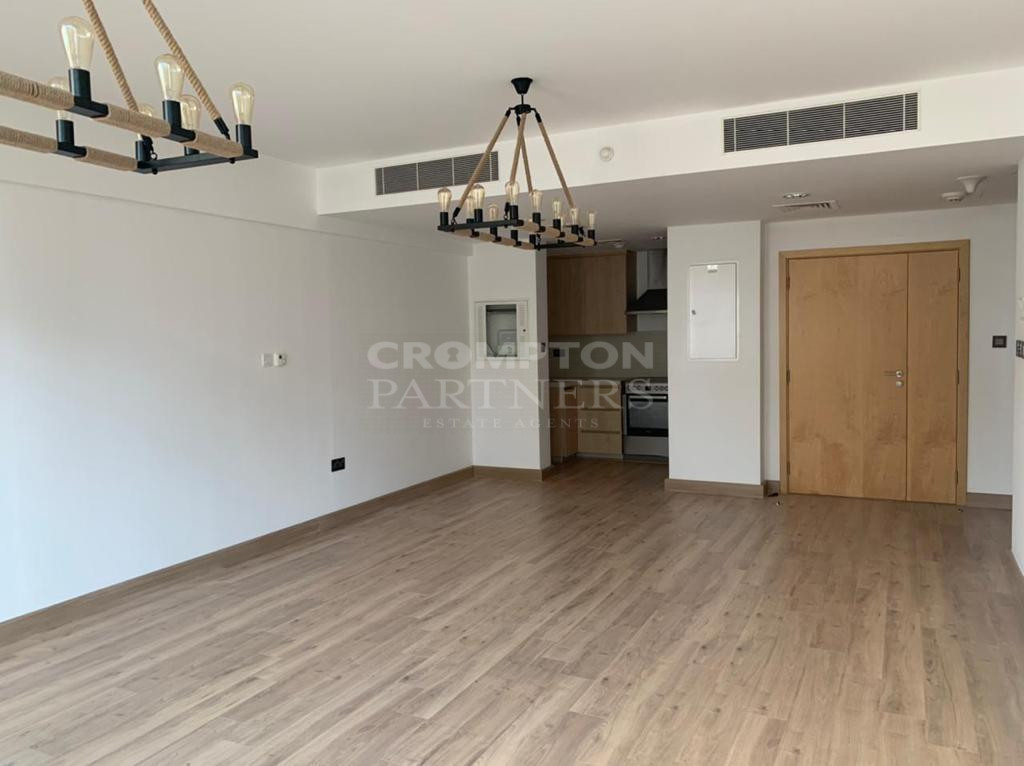 Ground Floor | Beach Access | Hot Price