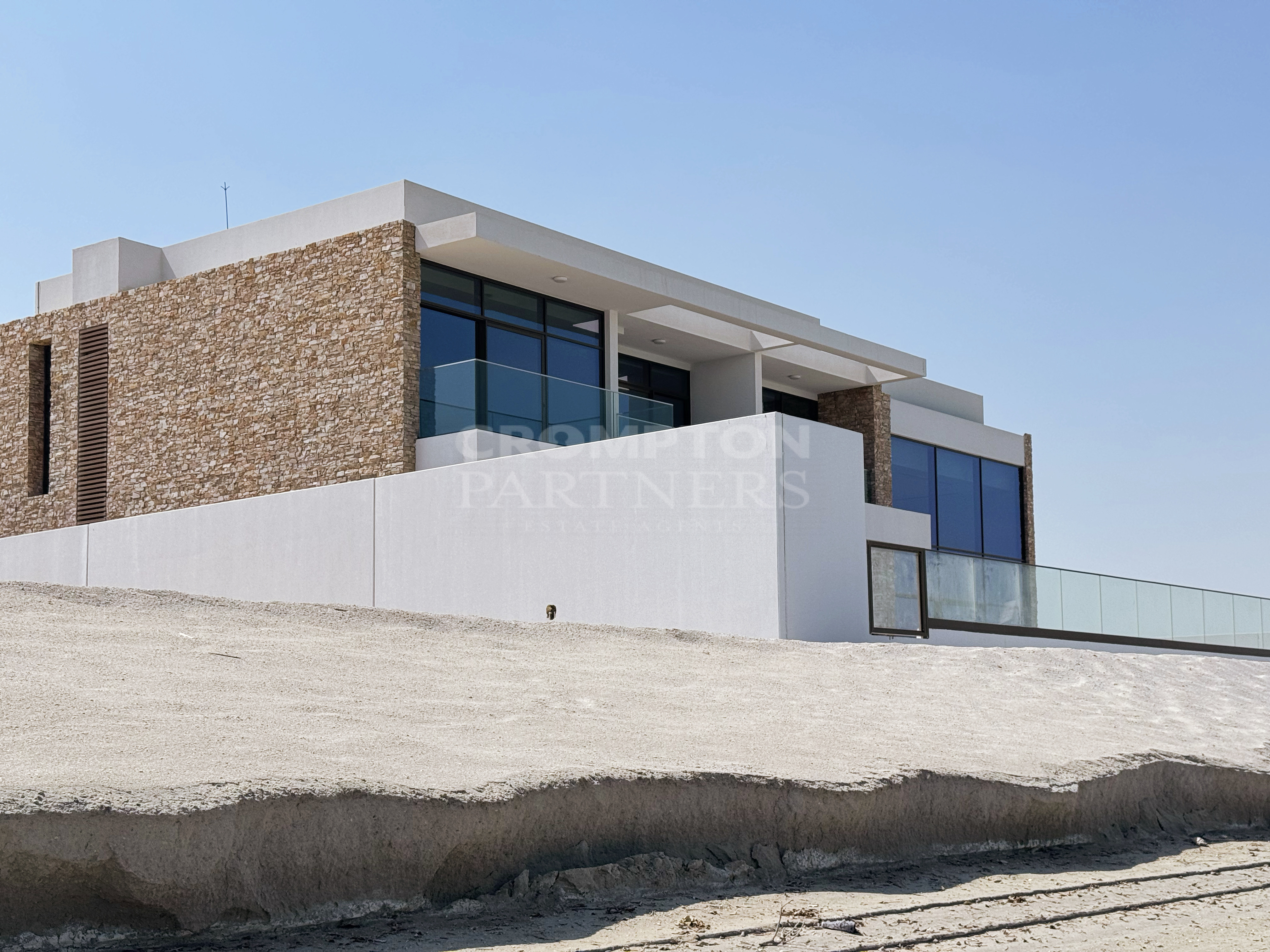 Mangrove View | Best Location | New and Spacious