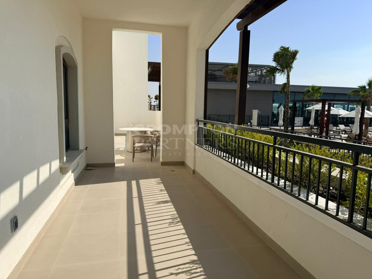 Ground Floor | Easy Access | Close To Ferrari - Photo 2