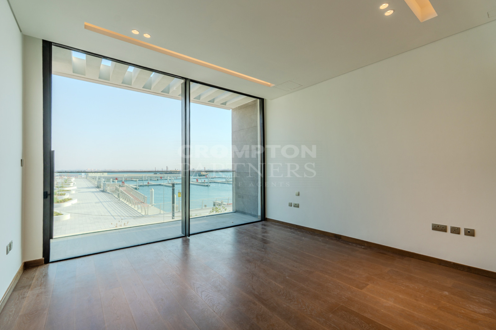 Full Sea View | Private Pool | Top Finish - Photo 3
