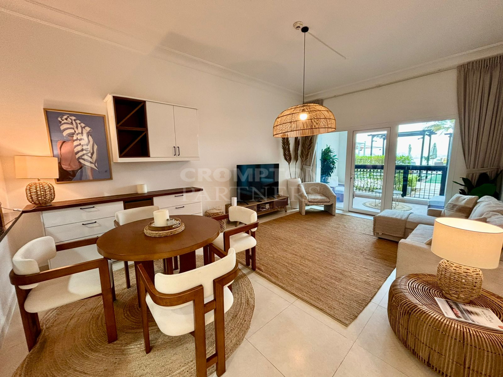 Fully Furnished | Podium Level | Sea View - Photo 2