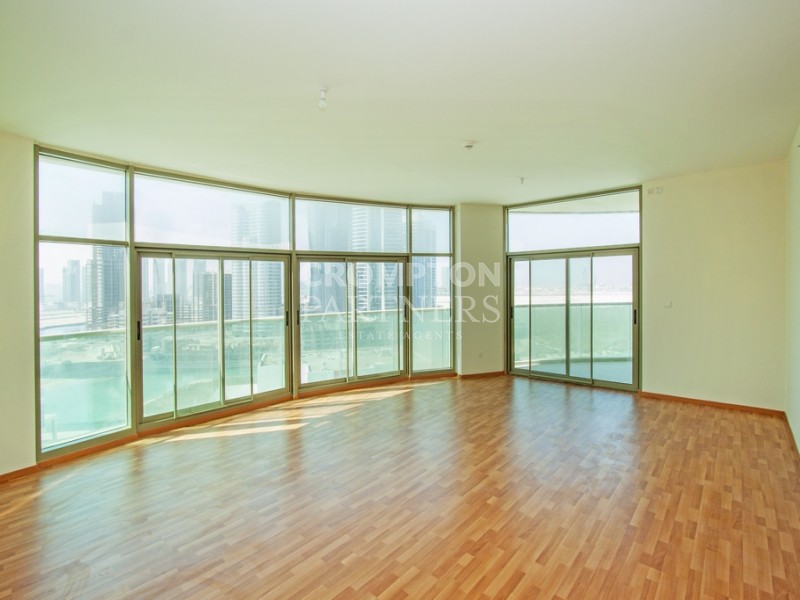 Mangrove Views | Spacious | Vacant And Ready - Photo 3