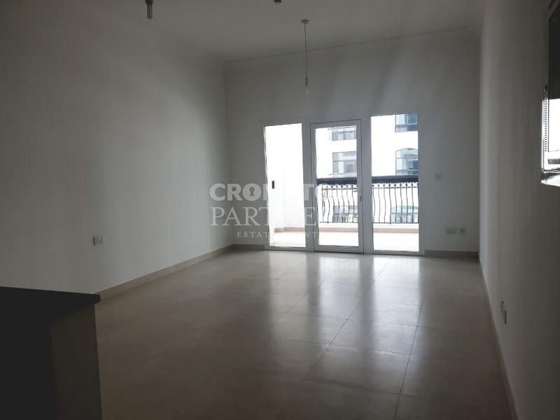 Upcoming 1st August | Ground Floor | Easy Access - Photo 4