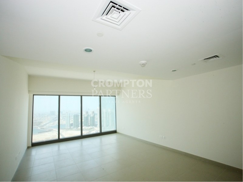 World Class | Iconic Tower | Mesmerizing Views - Photo 2