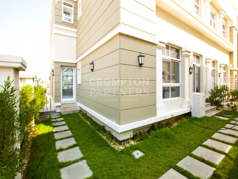 Corner | Fully Detached Villa | Inquire Now - Photo 1