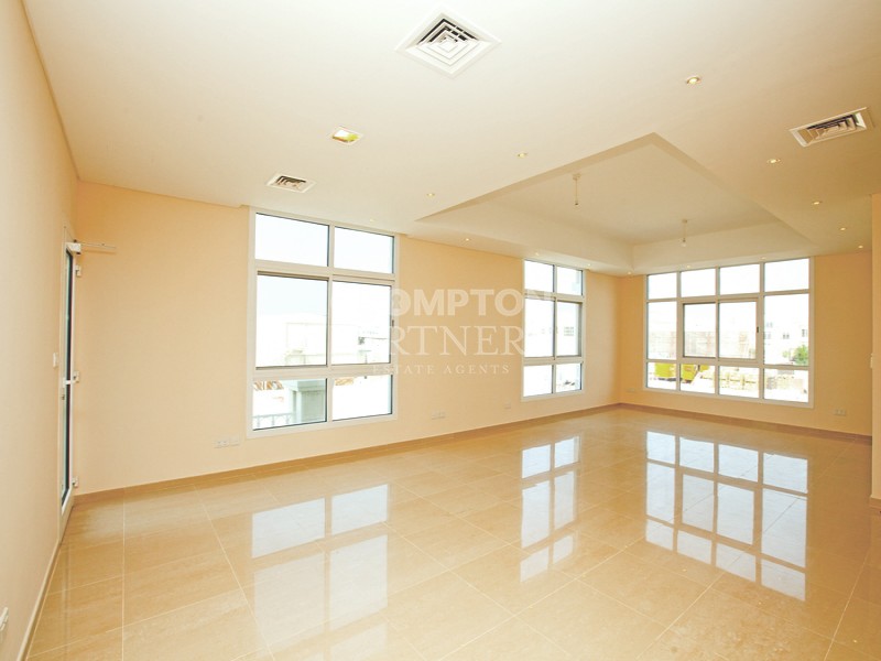 Corner | Fully Detached Villa | Inquire Now - Photo 2